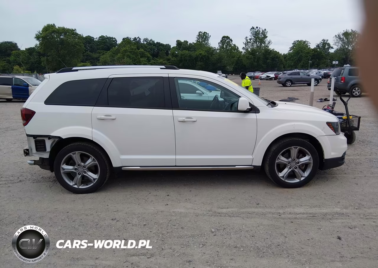 2017 Dodge Journey Crossroad VIN:3C4PDCGG8HT625526 - 13