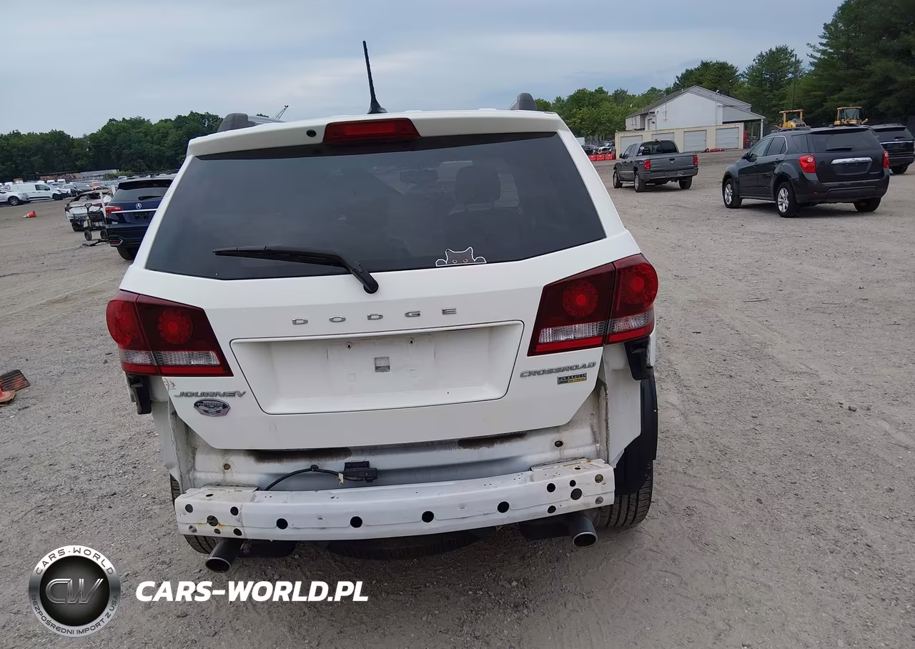 2017 Dodge Journey Crossroad VIN:3C4PDCGG8HT625526 - 16