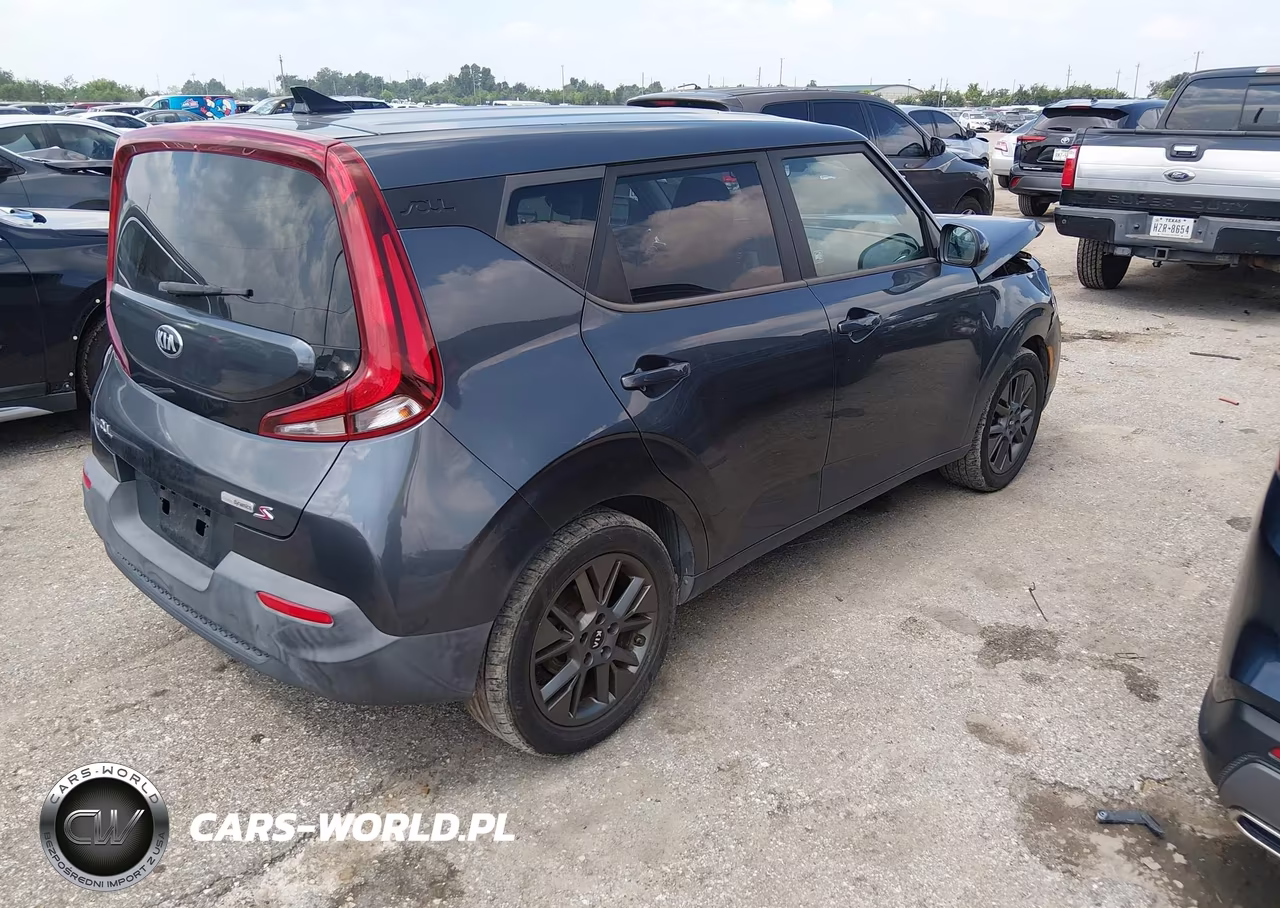 2021 Kia Soul S VIN:KNDJ23AU7M7792744 - 4