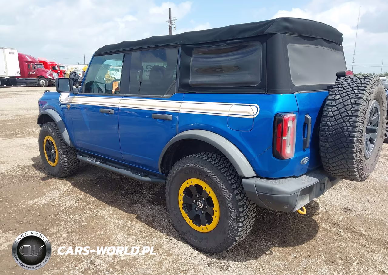 2022 Ford Bronco Badlands VIN:1FMEE5DH3NLB69158 - 3
