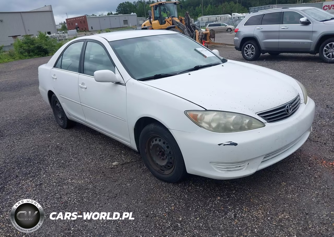 2006 Toyota Camry Le – zdjęcie 1 z 13