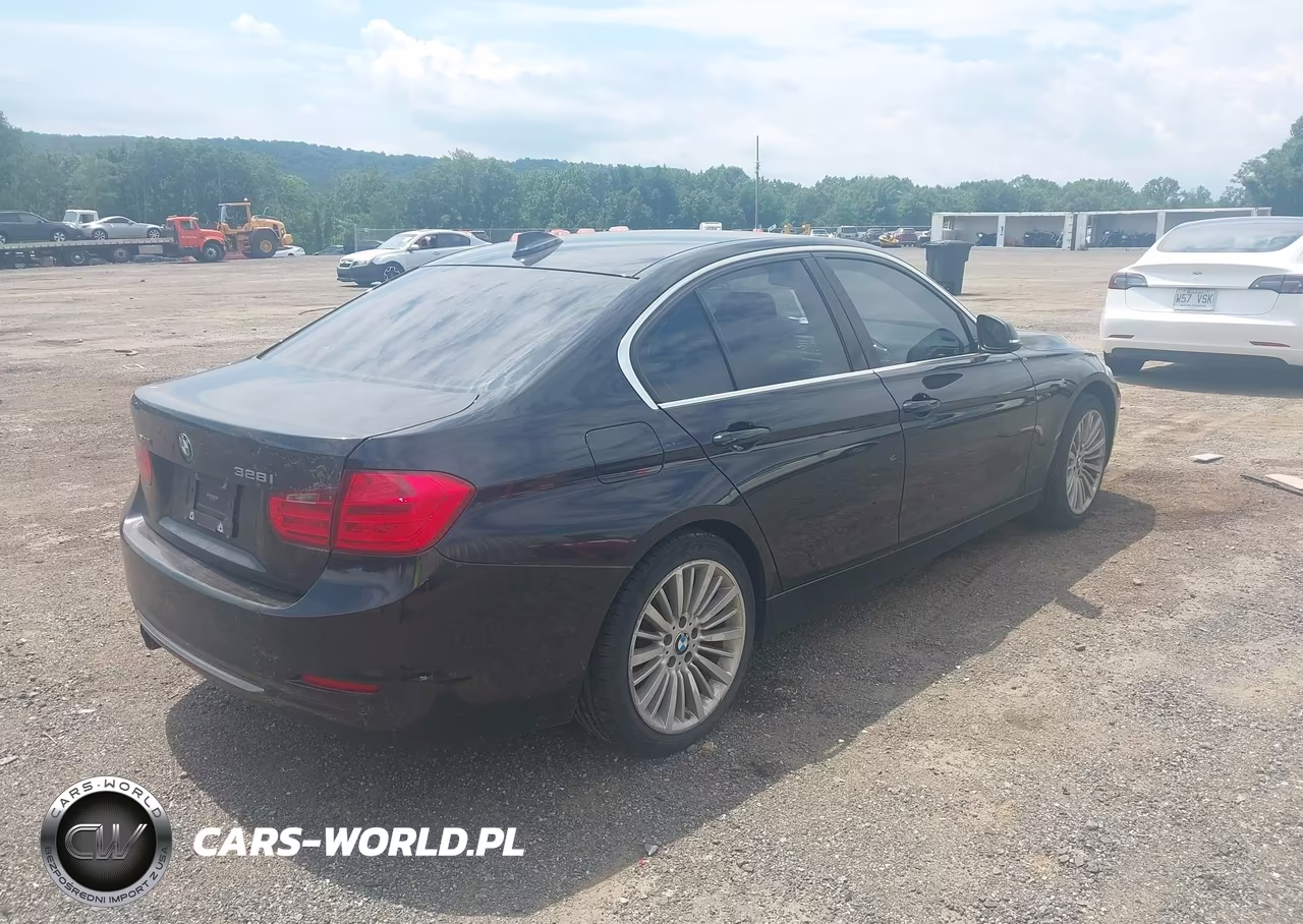 2013 BMW 328I xDrive VIN:WBA3B5C54DF595642 - 4
