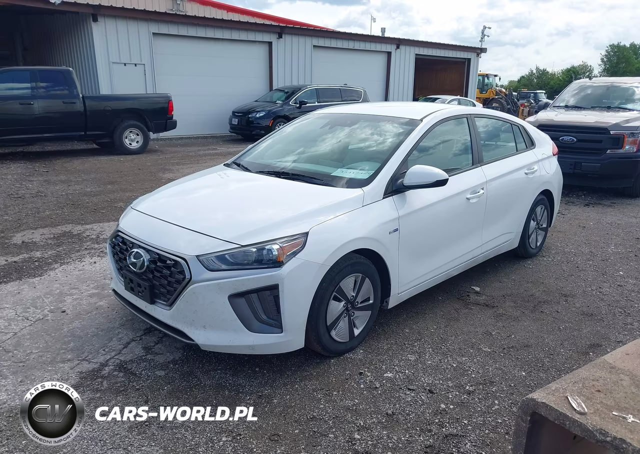 2020 Hyundai Ioniq Hybrid Blue VIN:KMHC65LCXLU232063 - 2