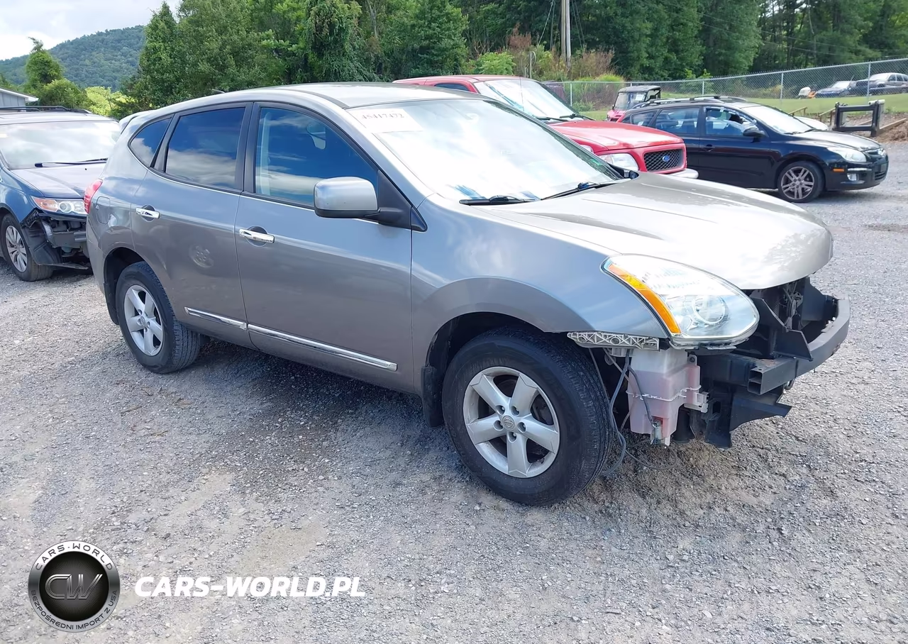 2013 Nissan Rogue S – zdjęcie 1 z 17