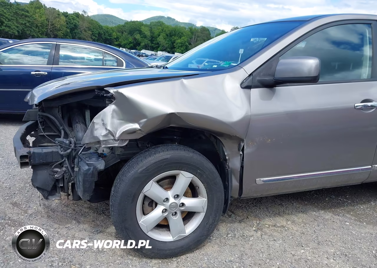 2013 Nissan Rogue S VIN:JN8AS5MV2DW664230 - 13