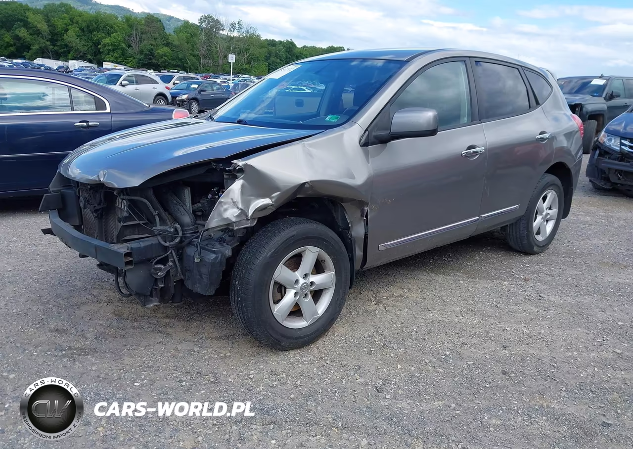 2013 Nissan Rogue S VIN:JN8AS5MV2DW664230 - 2