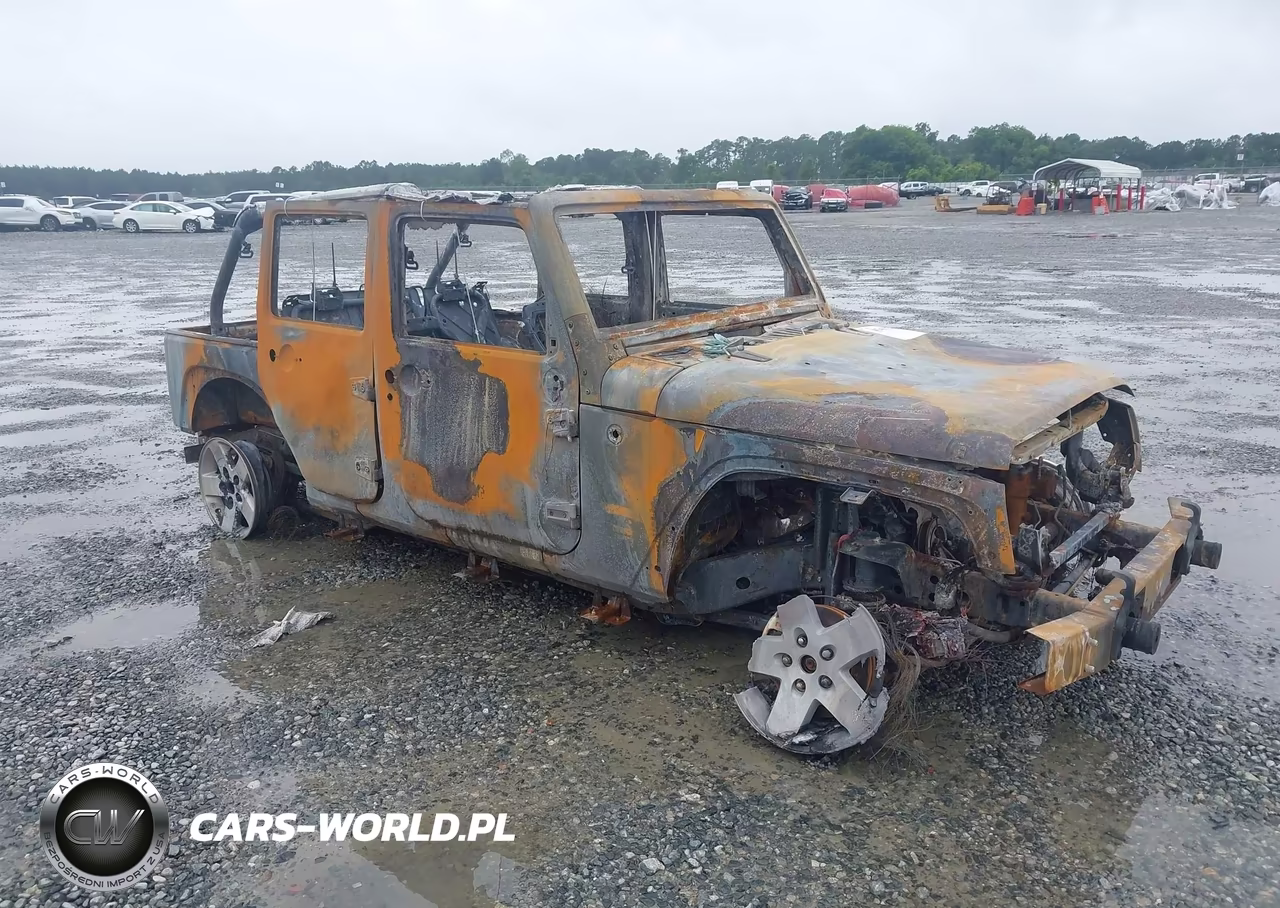 2014 Jeep Wrangler Unlimited Sport – zdjęcie 1 z 10