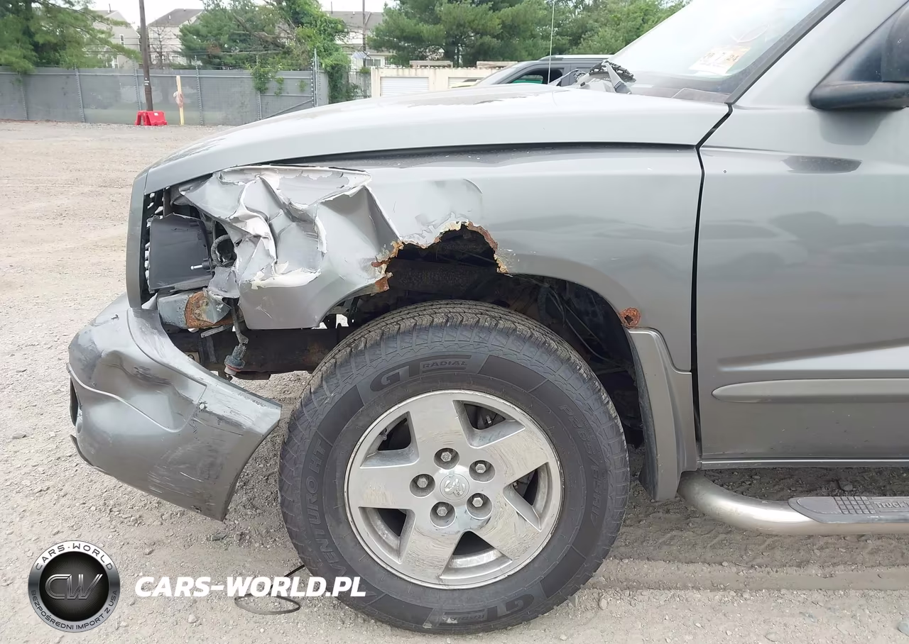 2006 Dodge Dakota Laramie VIN:1D7HW58N06S509376 - 6