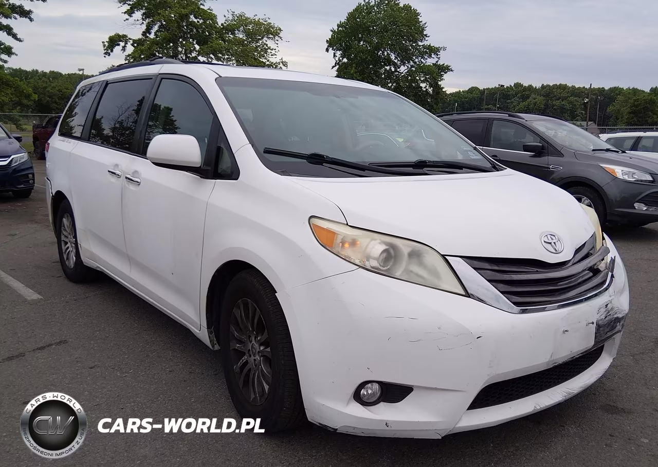 2011 Toyota Sienna Xle V6