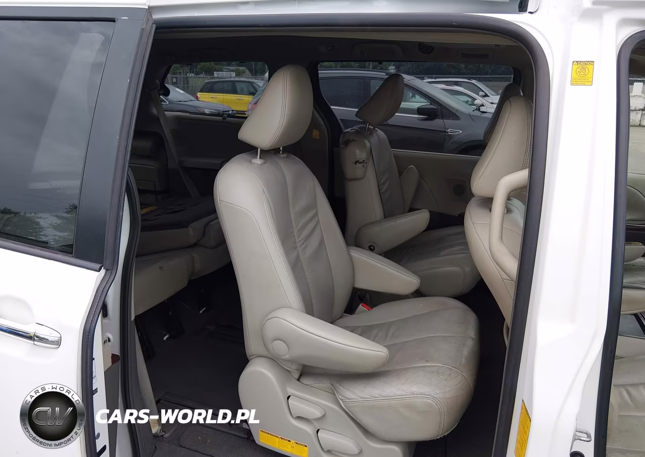 2011 Toyota Sienna Xle V6 VIN:5TDYK3DC3BS103576 - 8