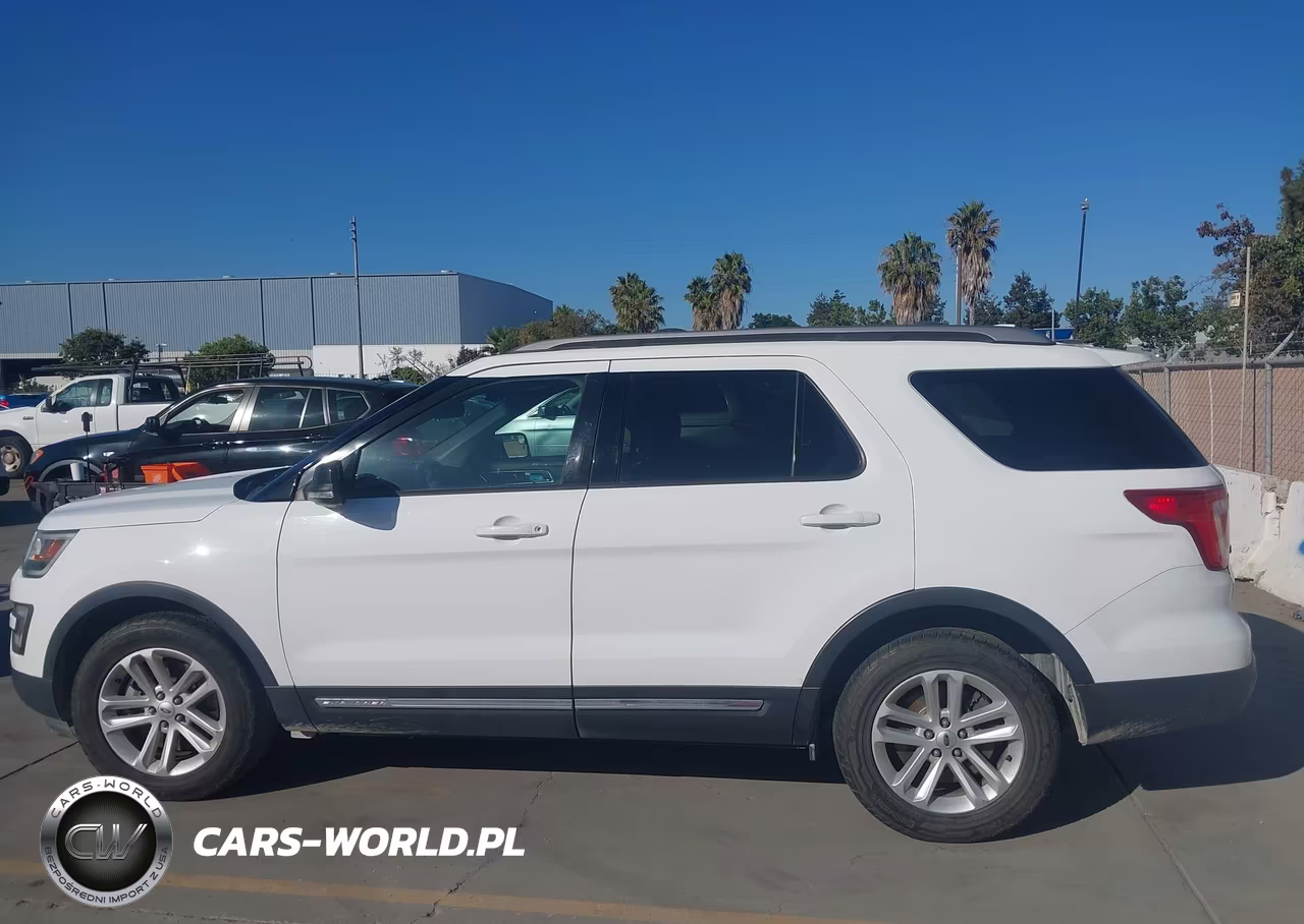 2017 Ford Explorer Xlt VIN:1FM5K7DH7HGA76953 - 14