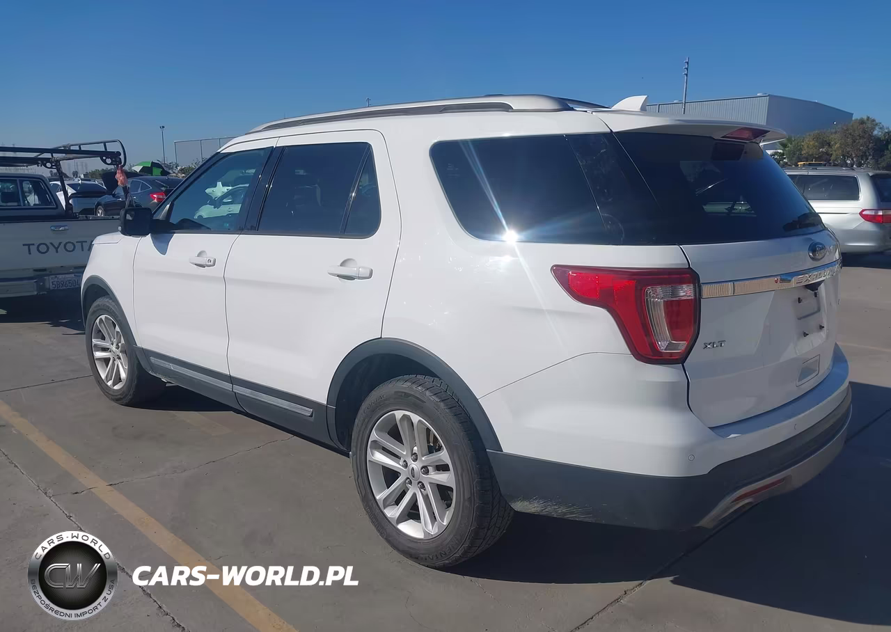 2017 Ford Explorer Xlt VIN:1FM5K7DH7HGA76953 - 3