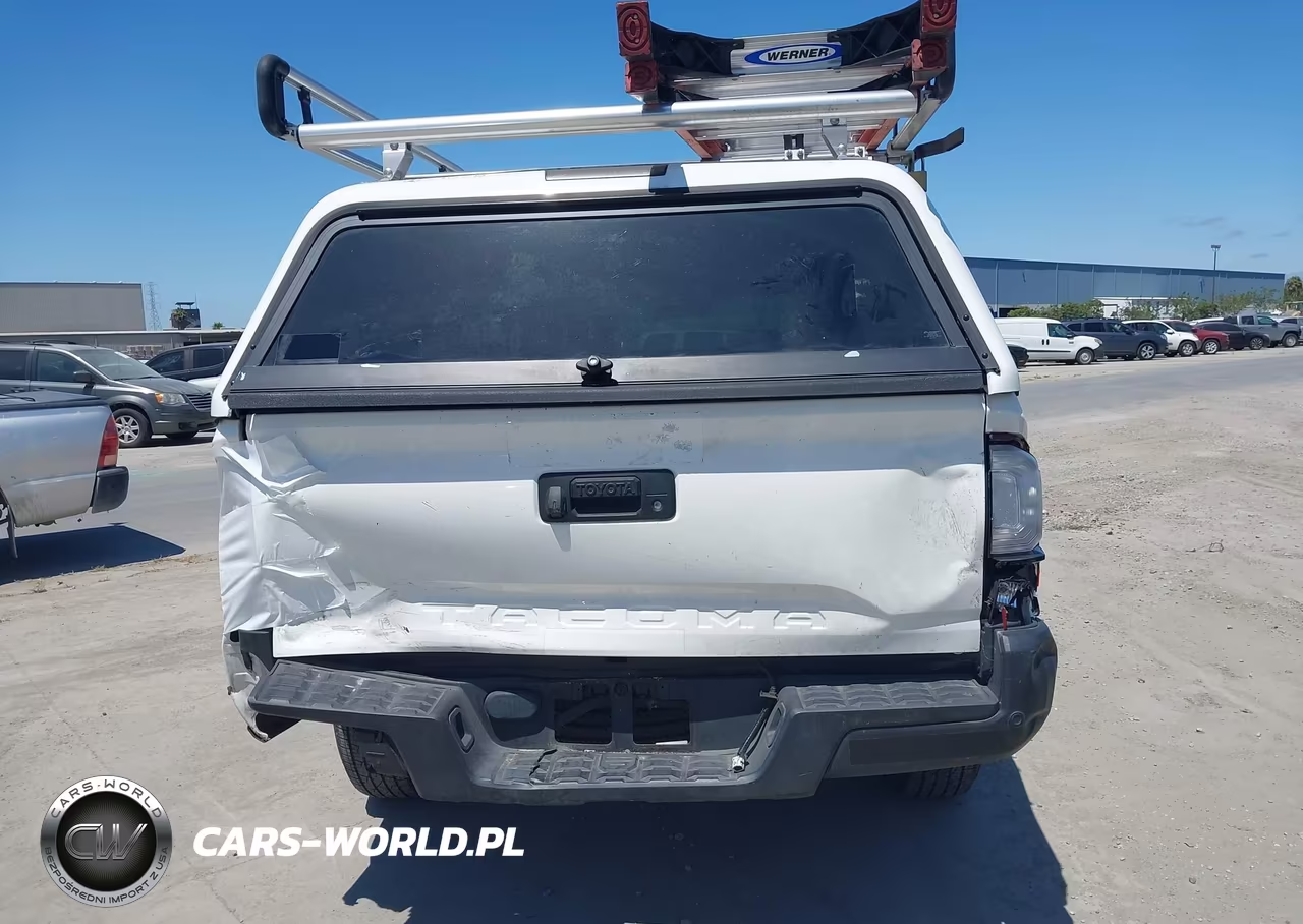 2022 Toyota Tacoma Sr VIN:3TYRX5GN2NT043135 - 17