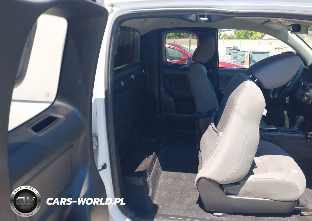 2022 Toyota Tacoma Sr VIN:3TYRX5GN2NT043135 - 8