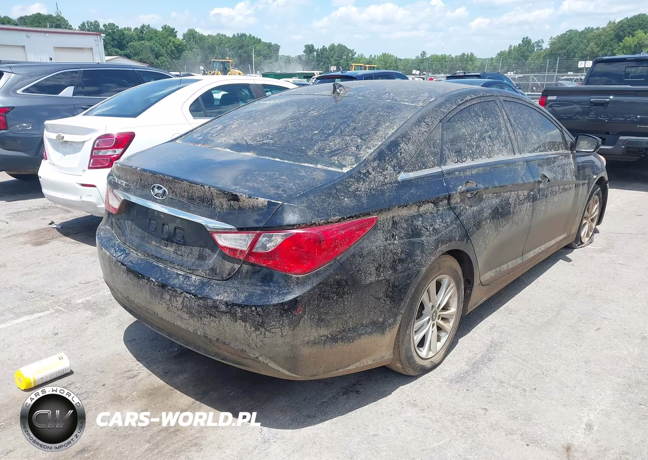 2013 Hyundai Sonata Gls VIN:5NPEB4AC5DH760420 - 4