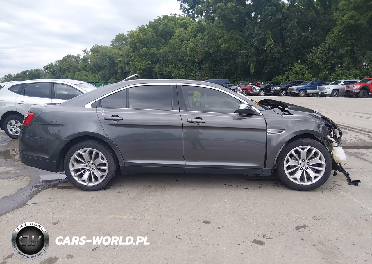 2018 Ford Taurus Limited VIN:1FAHP2F80JG106244 - 14