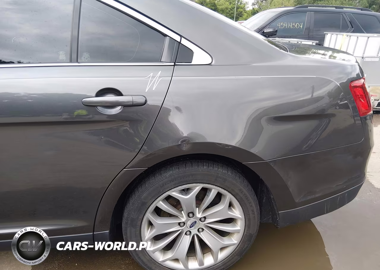2018 Ford Taurus Limited VIN:1FAHP2F80JG106244 - 19