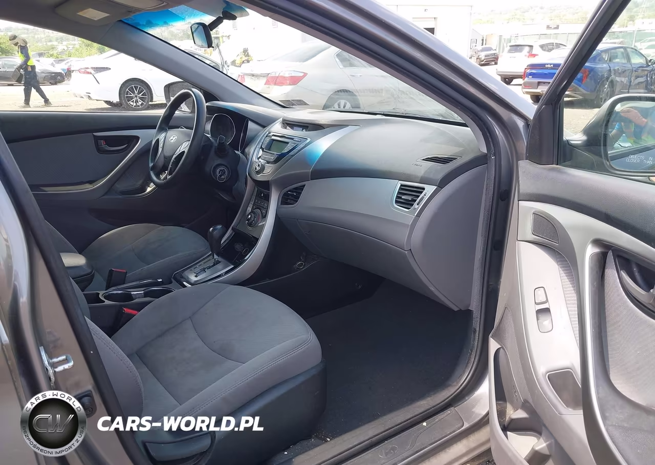2013 Hyundai Elantra Gls VIN:5NPDH4AE7DH167055 - 5