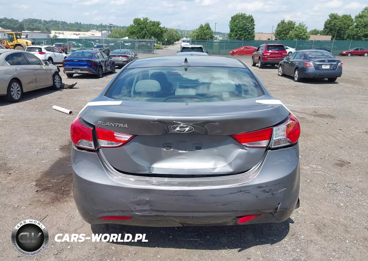 2013 Hyundai Elantra Gls VIN:5NPDH4AE7DH167055 - 6