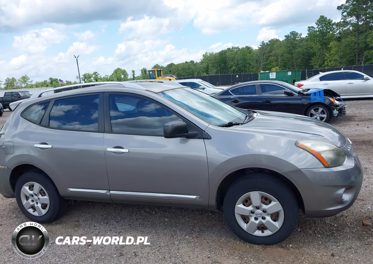 2015 Nissan Rogue Select S VIN:JN8AS5MV4FW252149 - 14