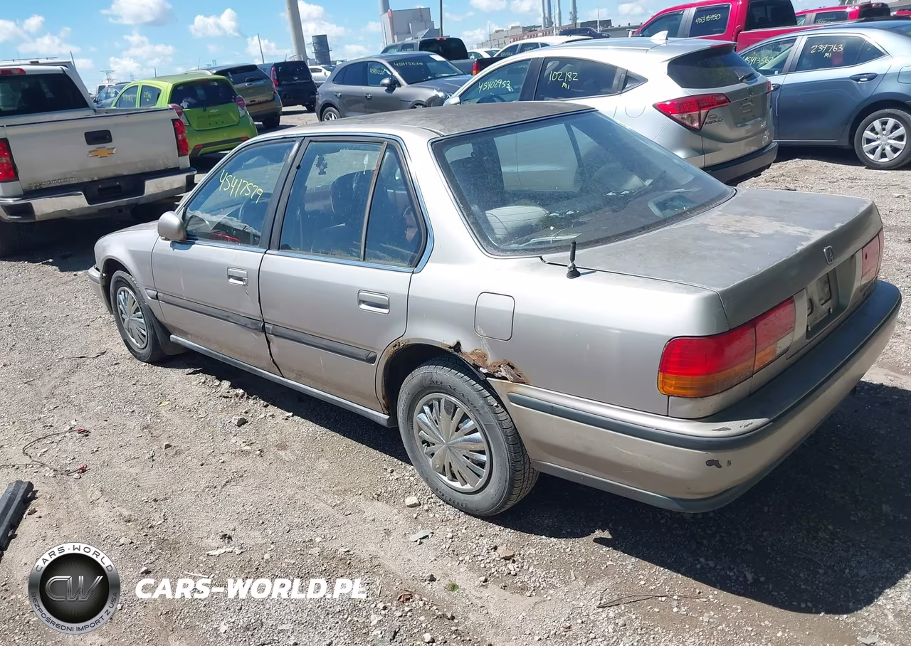 1993 Honda Accord Lx VIN:1HGCB7650PA139117 - 3
