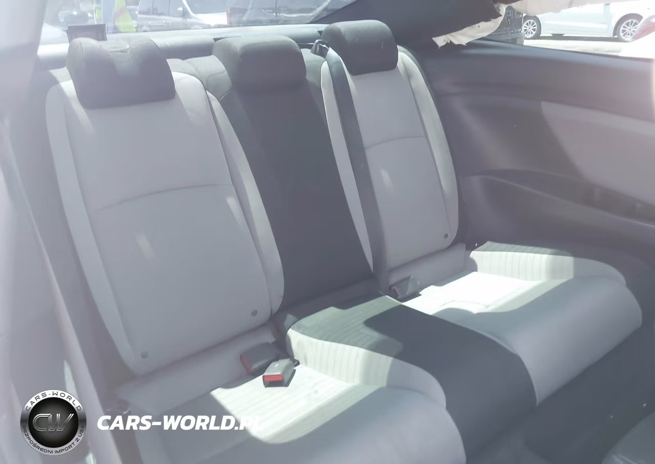 2018 Honda Civic Lx VIN:2HGFC4B5XJH303464 - 8