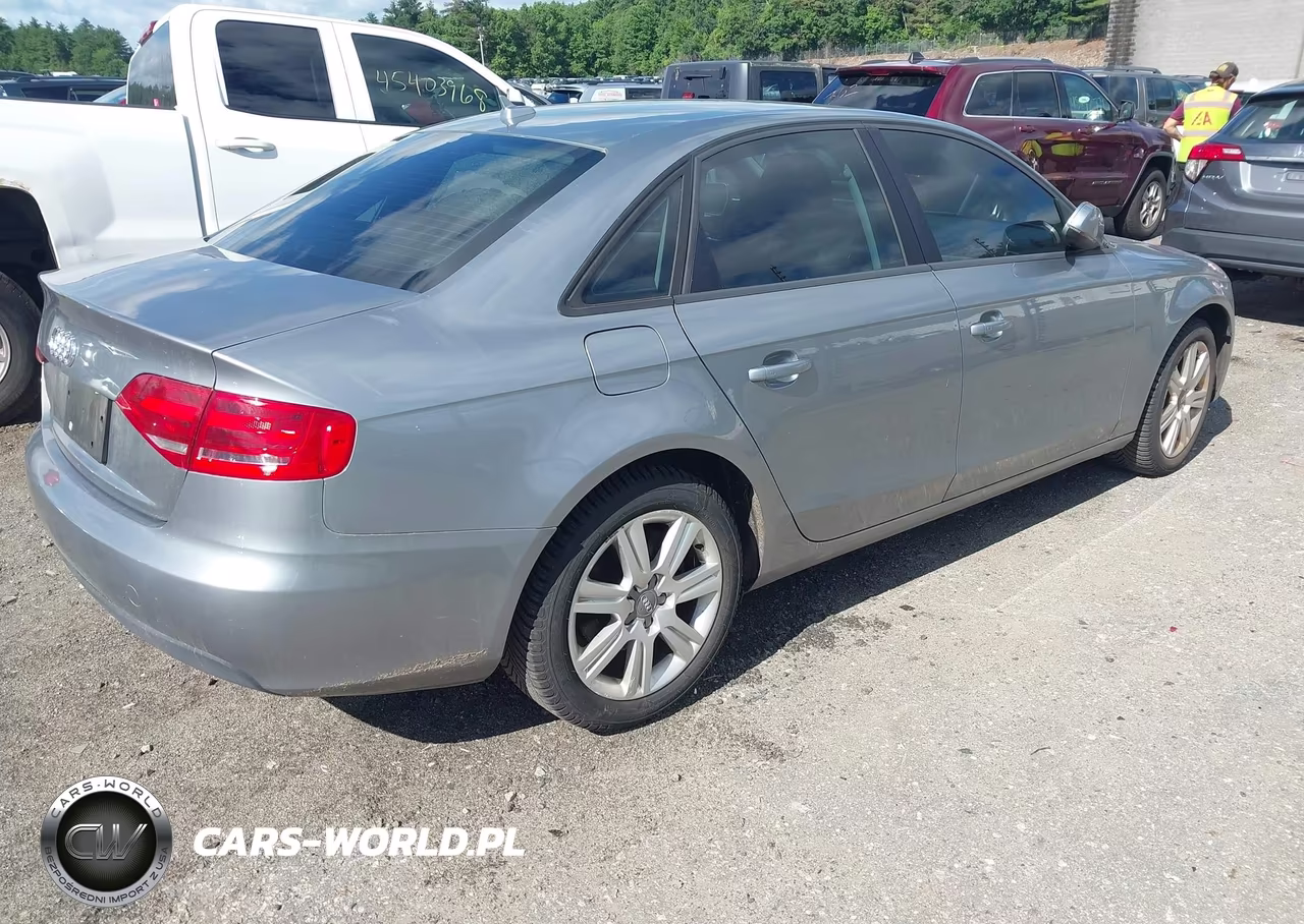 2010 Audi A4 2.0T Premium VIN:WAUBFAFL0AN035055 - 4