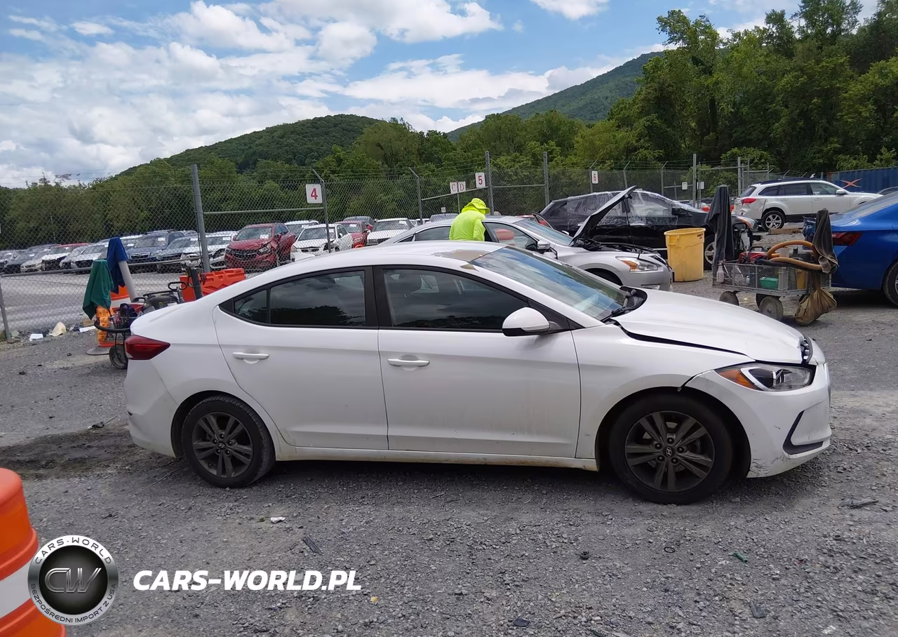 2018 Hyundai Elantra Sel VIN:5NPD84LF6JH363781 - 14
