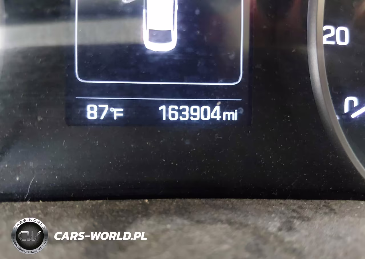2018 Hyundai Elantra Sel VIN:5NPD84LF6JH363781 - 16