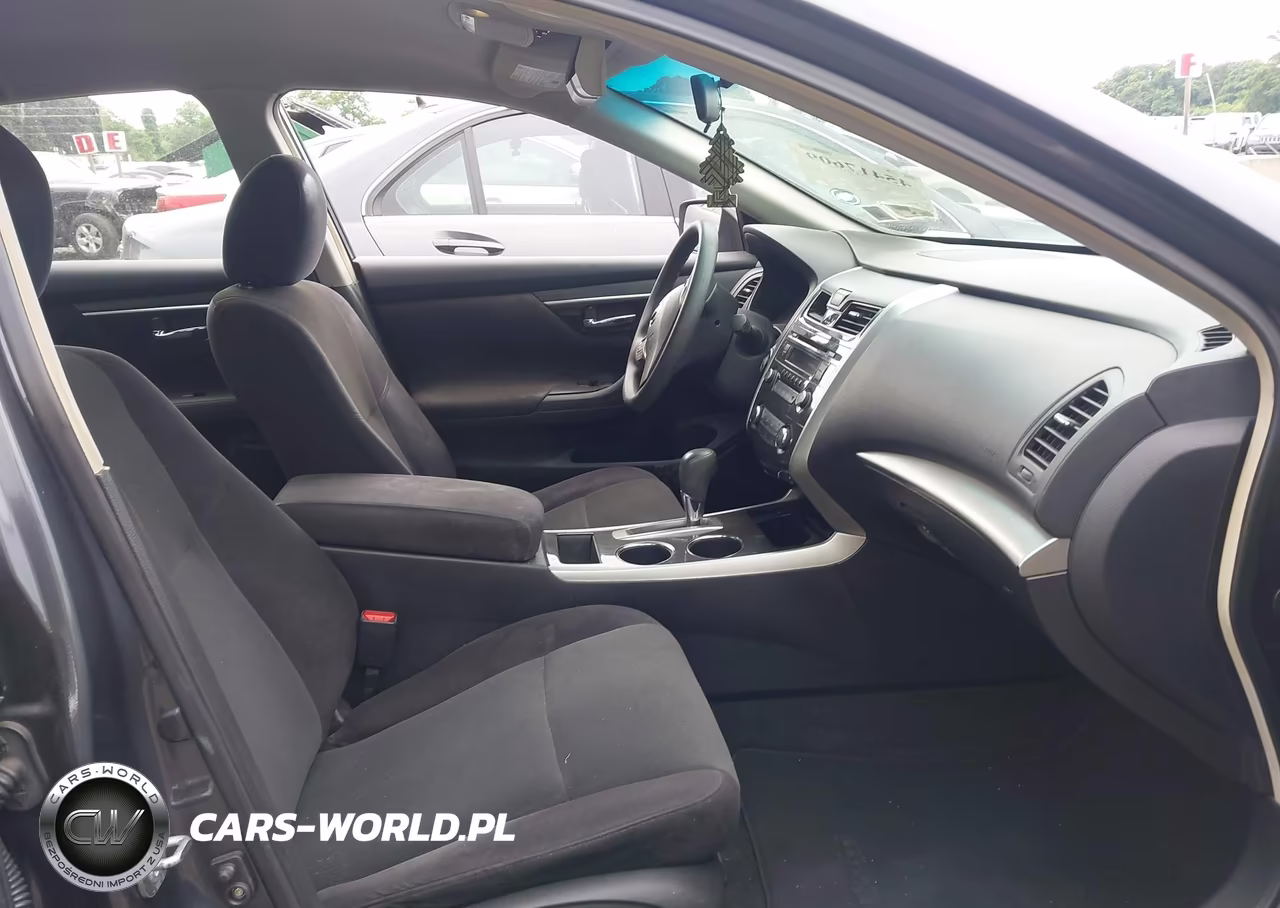 2013 Nissan Altima 2.5 S VIN:1N4AL3AP7DC245560 - 5