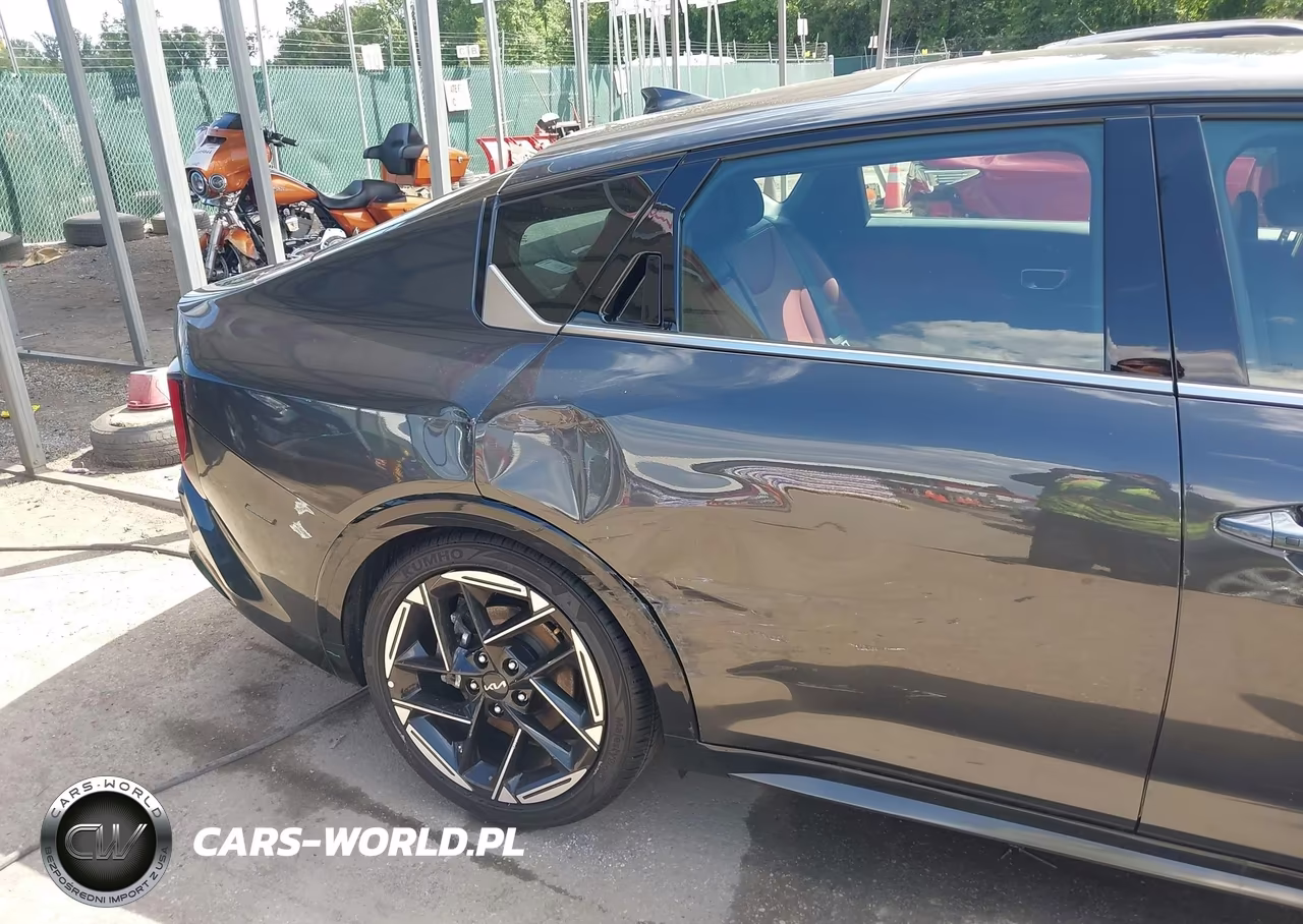 2025 Kia K4 Gt-Line VIN:3KPFW4DE1SE156595 - 19