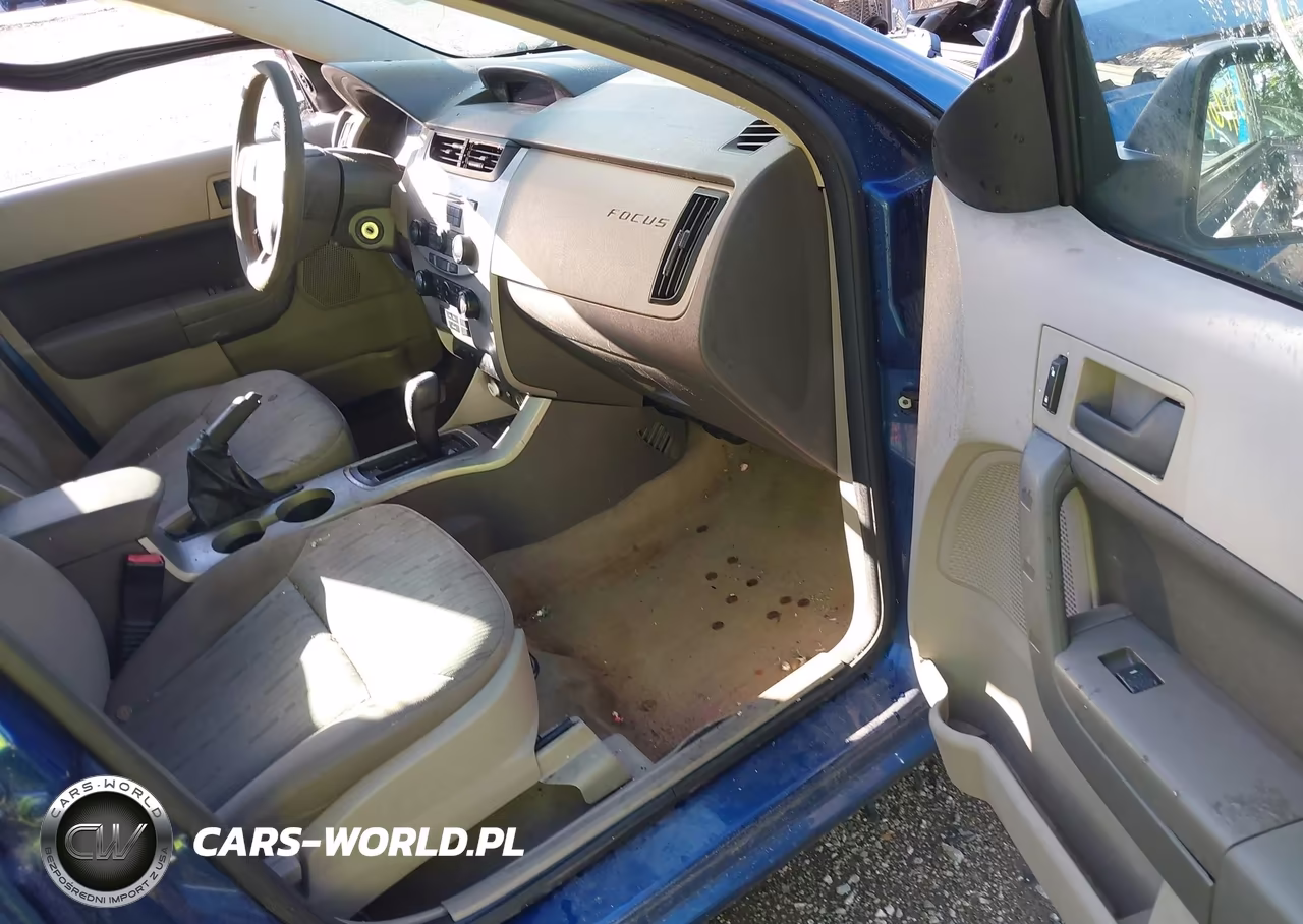2009 Ford Focus Se VIN:1FAHP35N29W108026 - 5