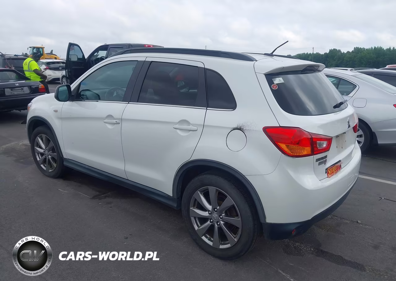 2013 Mitsubishi Outlander Sport Le VIN:4A4AP5AU4DE017058 - 3