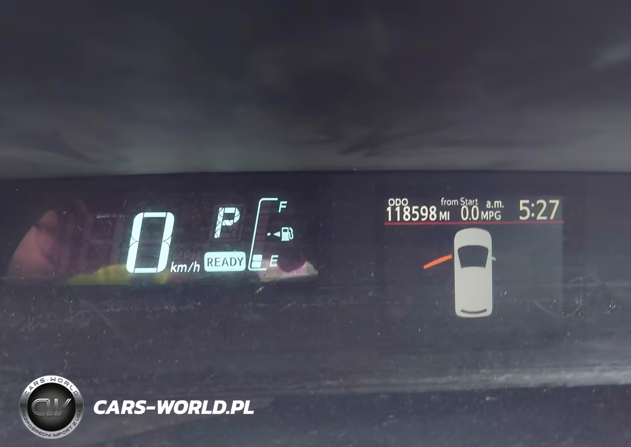 2014 Toyota Prius C Two VIN:JTDKDTB33E1078988 - 7
