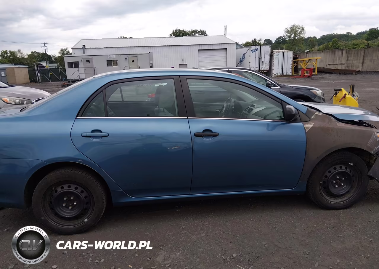 2013 Toyota Corolla Le VIN:5YFBU4EE2DP153709 - 13
