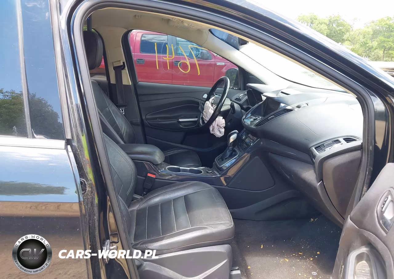 2014 Ford Escape Titanium VIN:1FMCU9JX4EUA54138 - 5