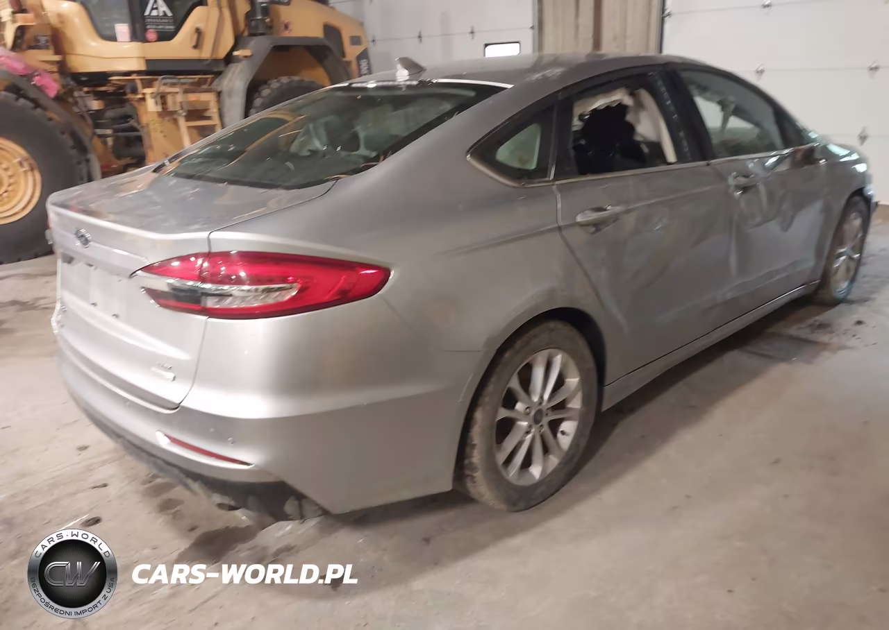 2020 Ford Fusion Se VIN:3FA6P0HD3LR100990 - 4