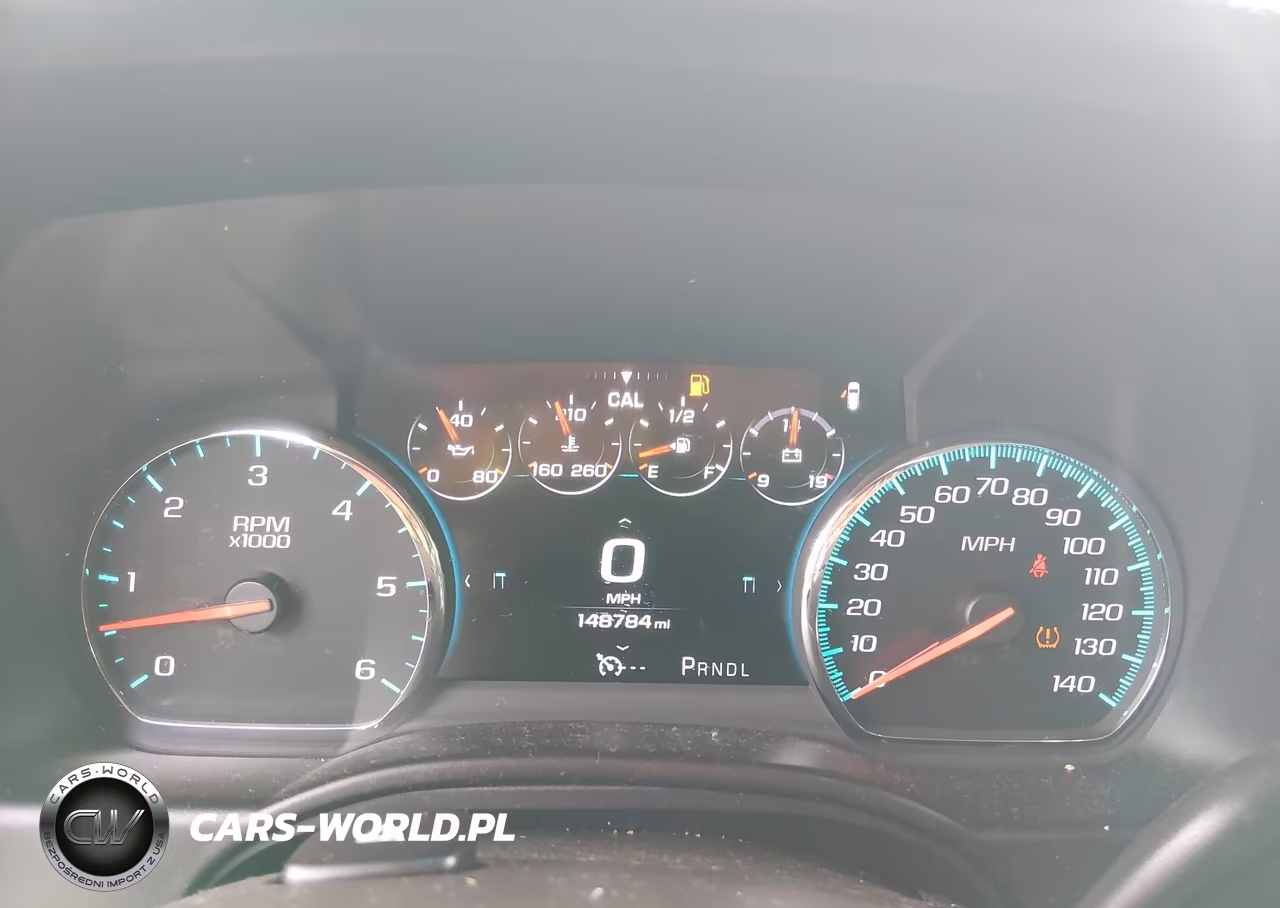2017 Chevrolet Tahoe Lt VIN:1GNSCBKCXHR385276 - 7