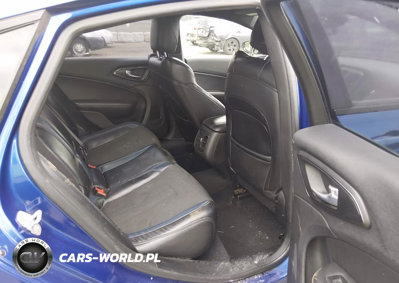 2015 Chrysler 200 S VIN:1C3CCCBB4FN610200 - 8