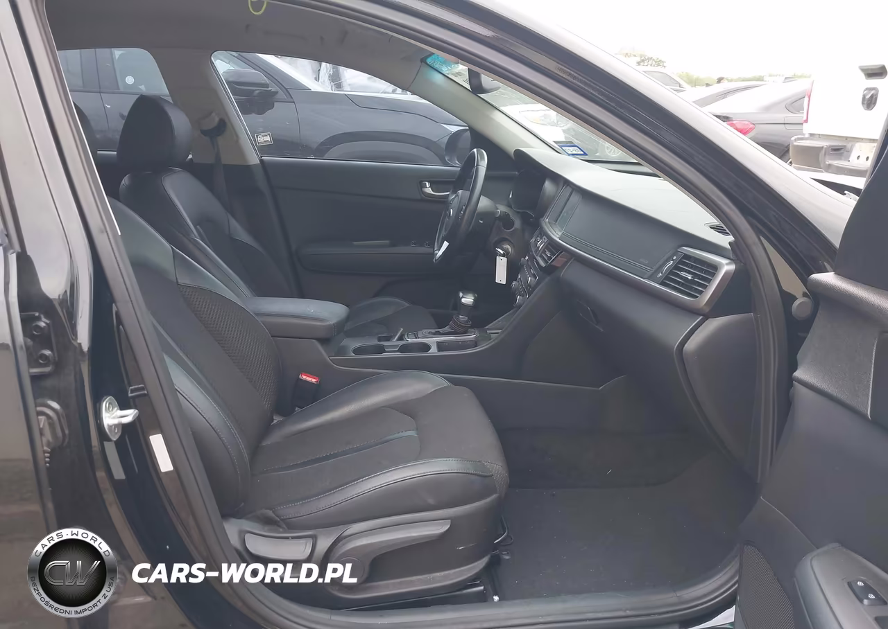 2018 Kia Optima S VIN:5XXGT4L34JG206182 - 5