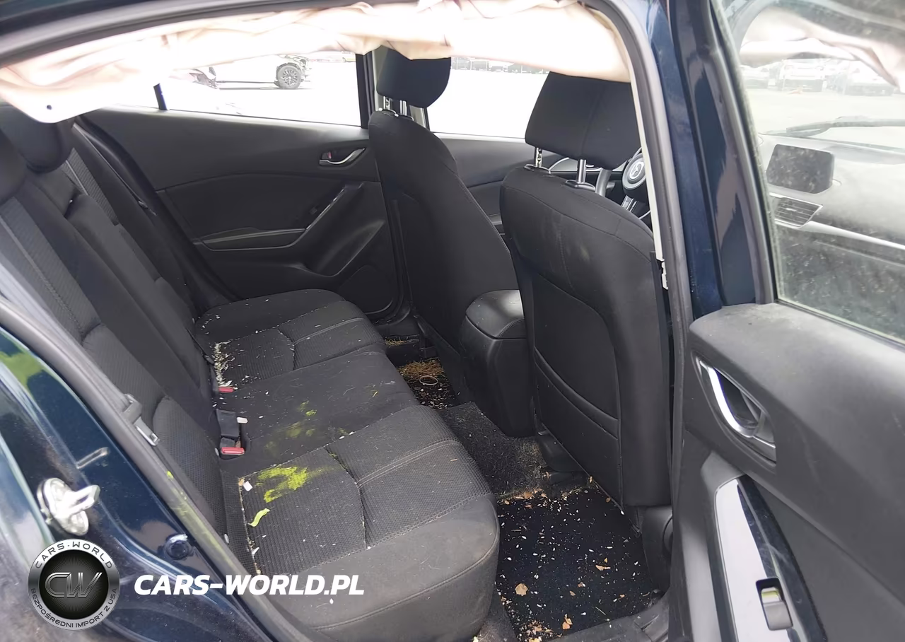 2018 Mazda Mazda3 Sport VIN:3MZBN1U7XJM261817 - 8
