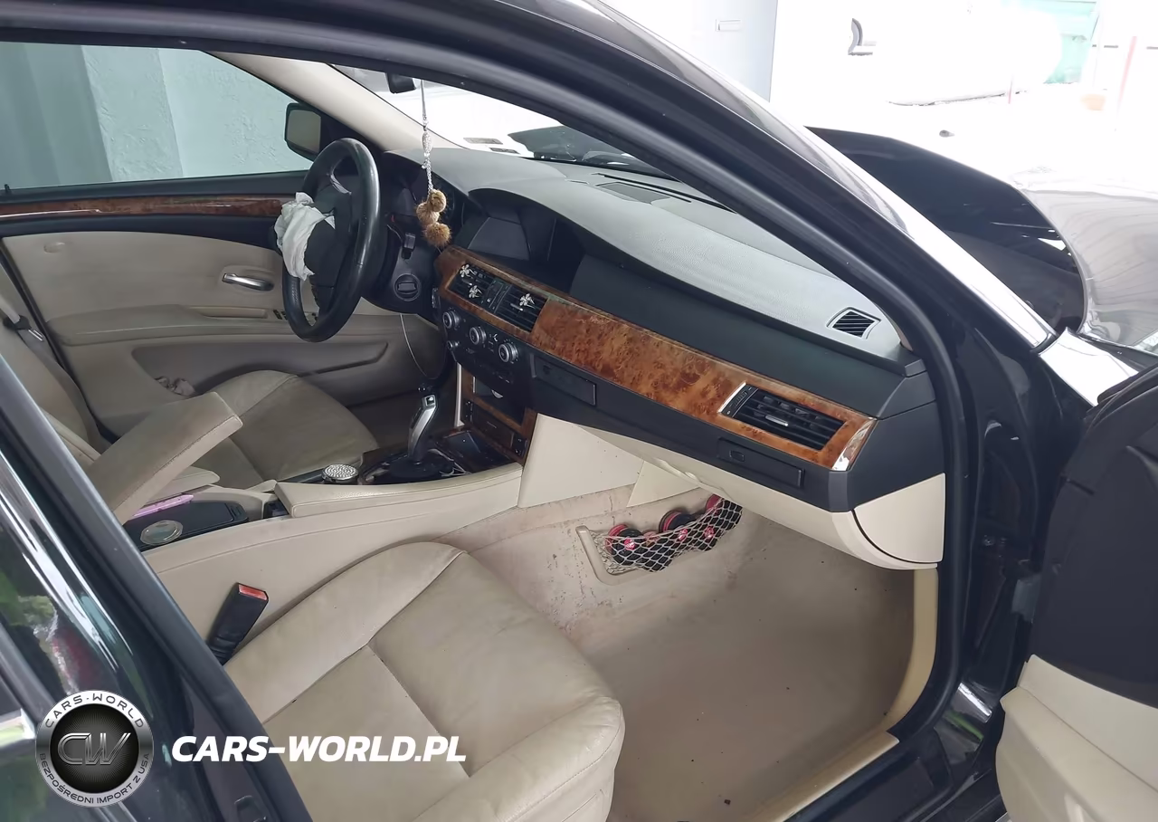 2008 BMW 528Xi VIN:WBANV13568CZ55171 - 5