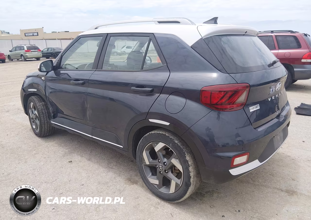 2020 Hyundai Venue Denim VIN:KMHRC8A3XLU021713 - 3