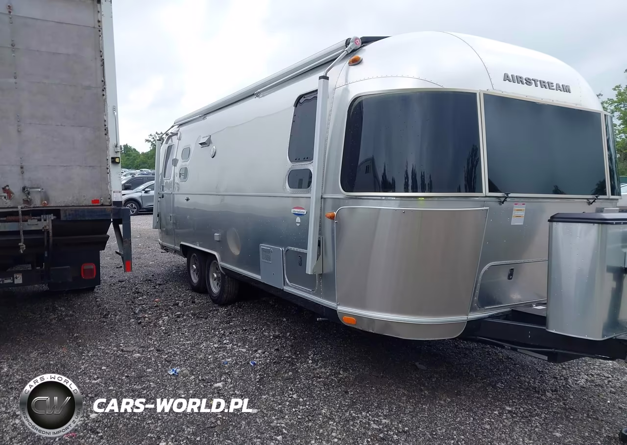 2019 Airstream Intl Serenity