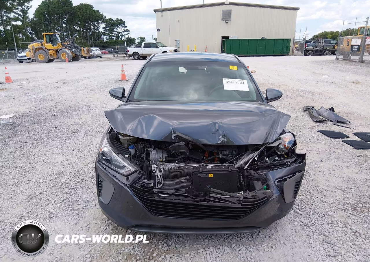 2018 Hyundai Ioniq Hybrid Blue VIN:KMHC65LC0JU076449 - 12