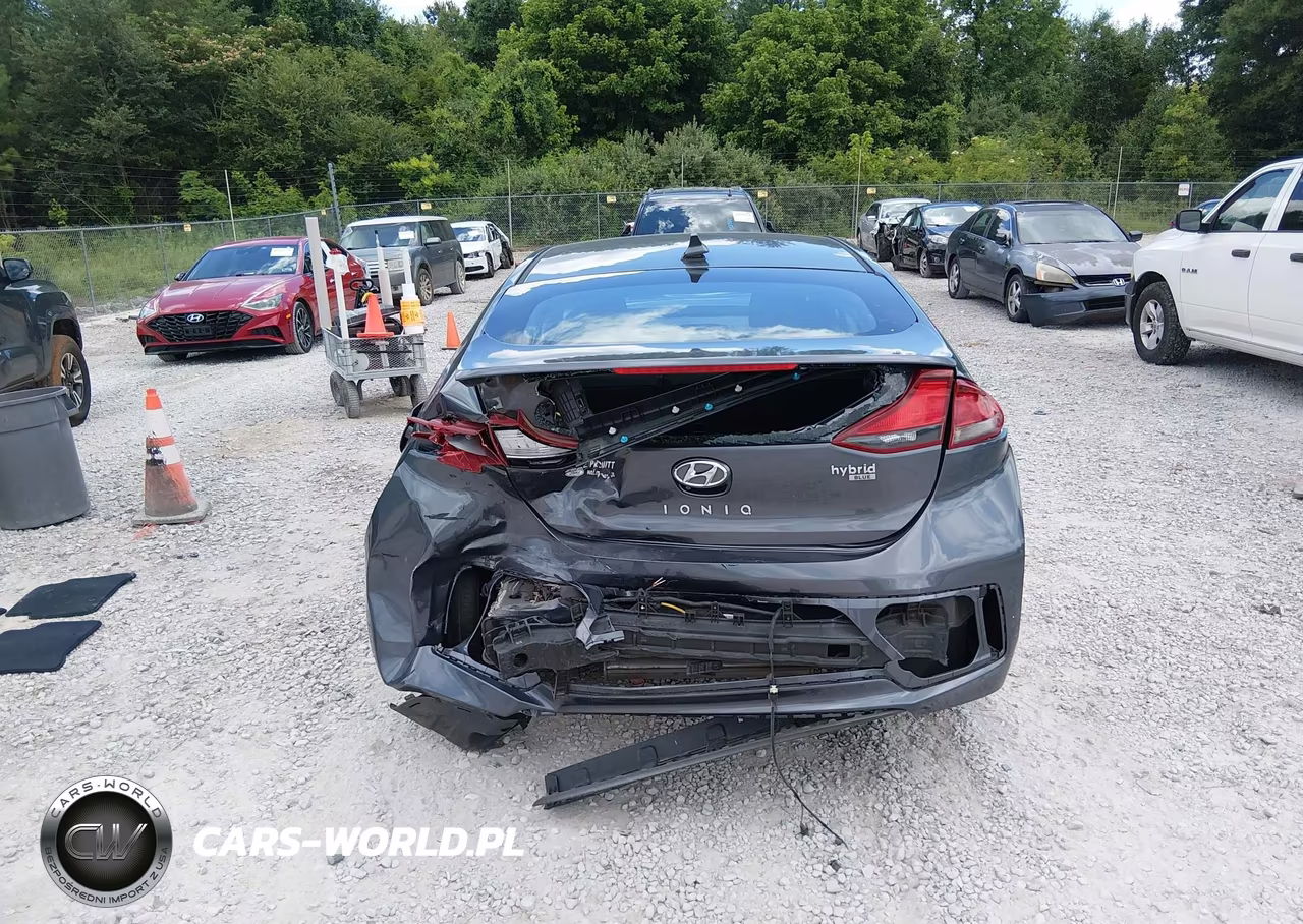 2018 Hyundai Ioniq Hybrid Blue VIN:KMHC65LC0JU076449 - 16