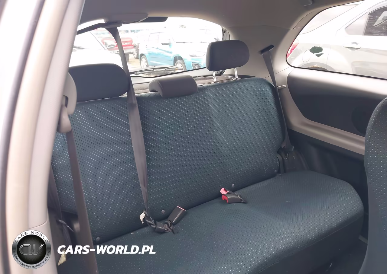 2008 Toyota Yaris VIN:JTDJT923985188975 - 8