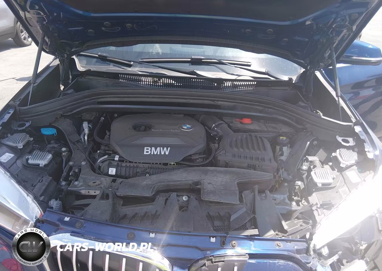 2017 BMW X1 xDrive28I VIN:WBXHT3C32H5F85007 - 10