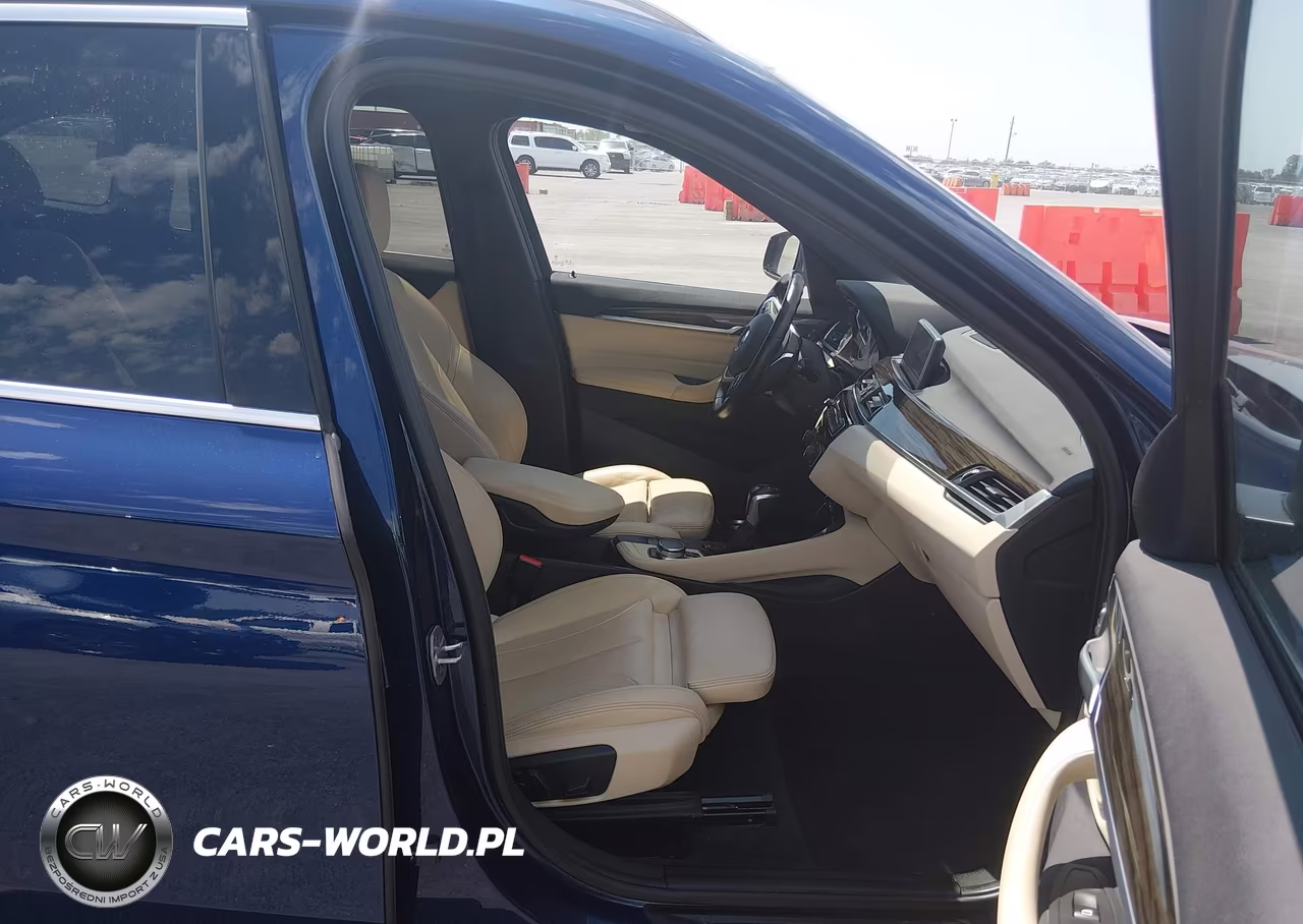 2017 BMW X1 xDrive28I VIN:WBXHT3C32H5F85007 - 5