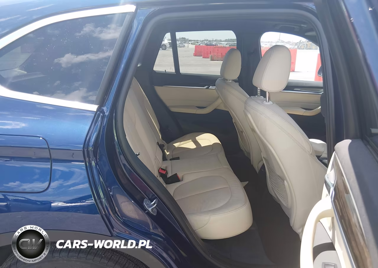 2017 BMW X1 xDrive28I VIN:WBXHT3C32H5F85007 - 8